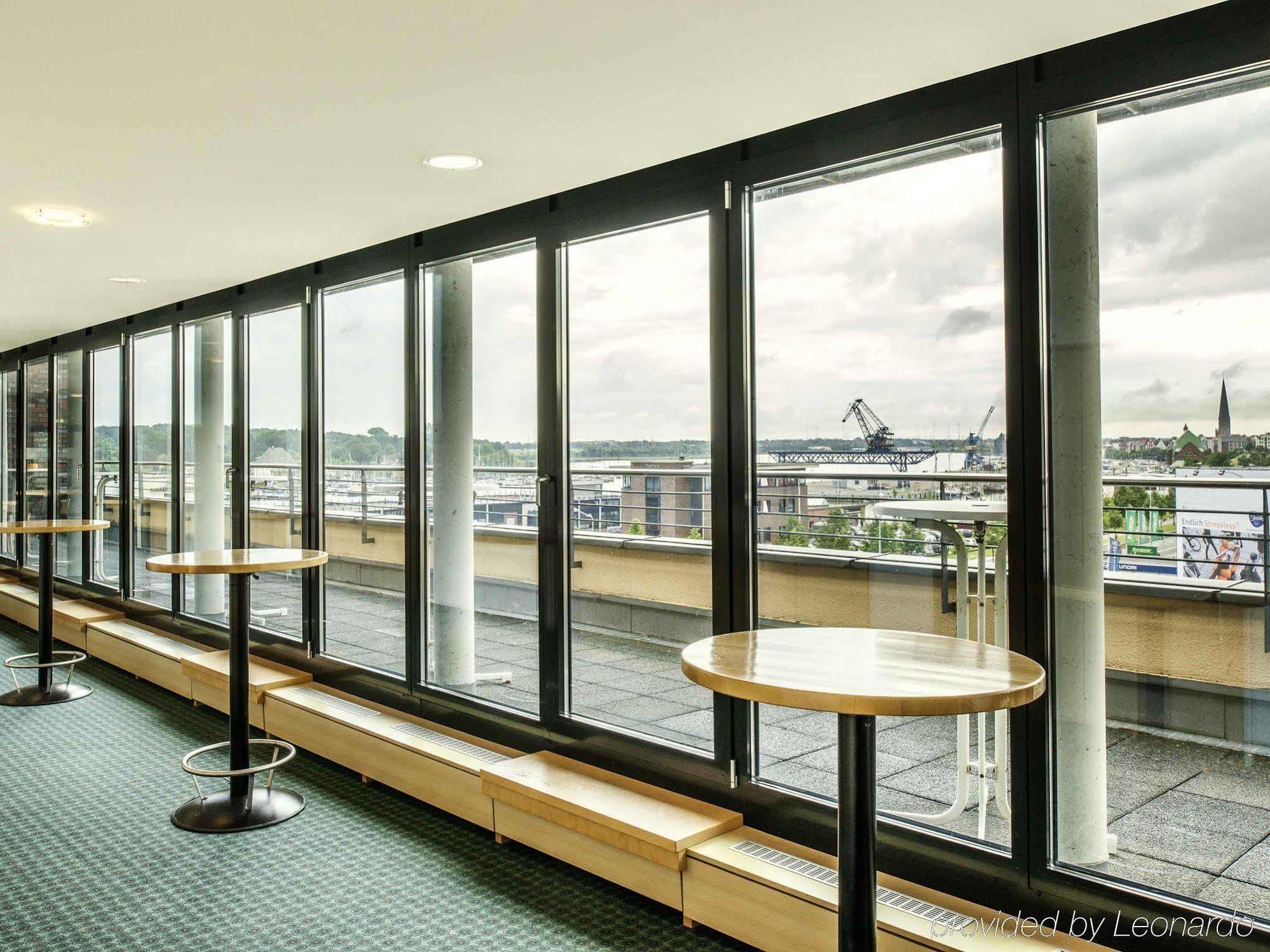 Ibis Rostock Am Stadthafen Екстериор снимка