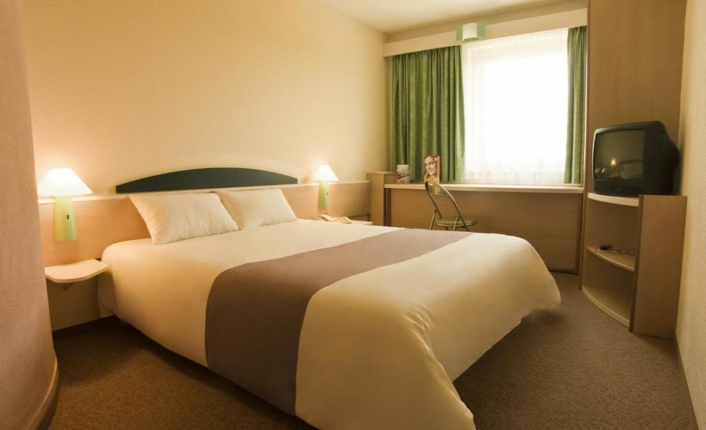 Ibis Rostock Am Stadthafen Стая снимка